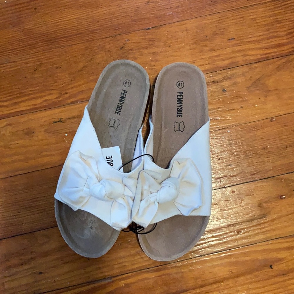 Cute sandal slides